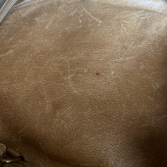 Leather backpack - Picture 6 of 11